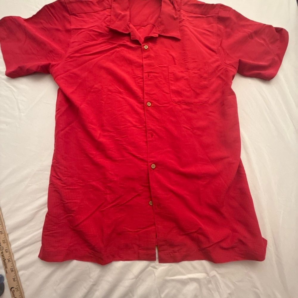 HABANERA CO. RED RETRO Embroidered Shirt Button Down Size MENS Medium
